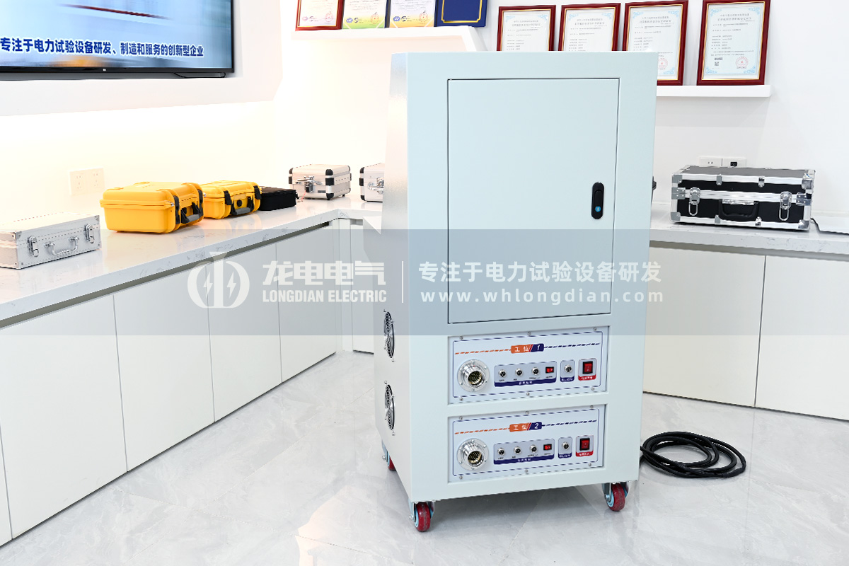 LDGK-II高壓開(kāi)關(guān)磨合試驗(yàn)臺(tái)01.jpg