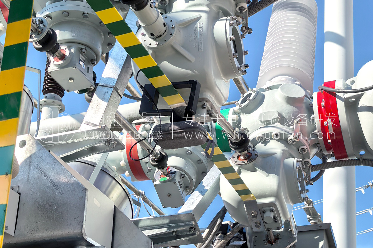 告別繁瑣收放線！武漢龍電電氣新一代無線雙端接地高壓開關(guān)綜合特性測試儀革新上市